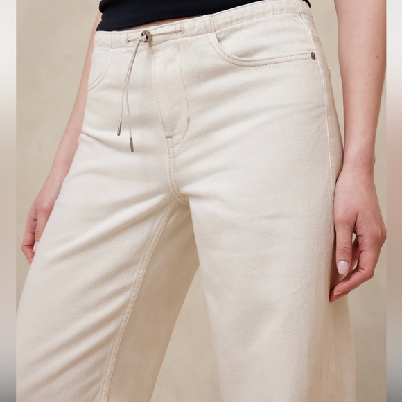 MIDRISE STRAIGHT SUMMERWEIGHT JEAN - Picture 1 of 5